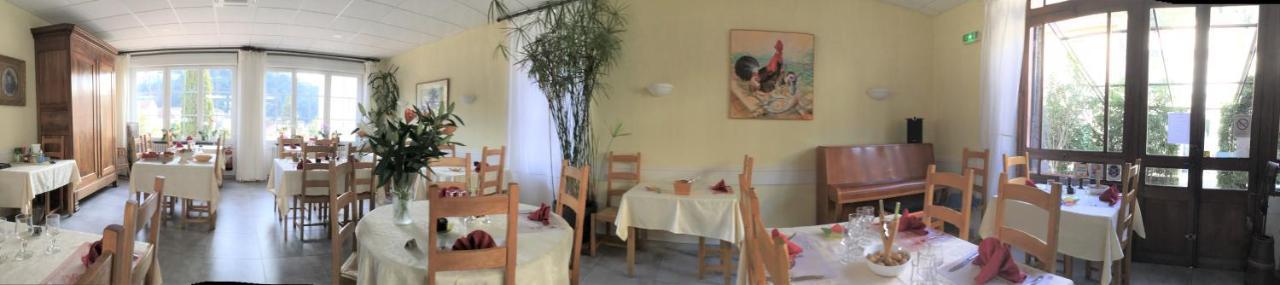 Hotel Restaurant Les Touristes Вал-ле-Бан Екстериор снимка